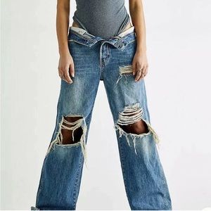 Free people “Ollie Extreme Wide leg Buttonfly” Great Lakes blue color size 31